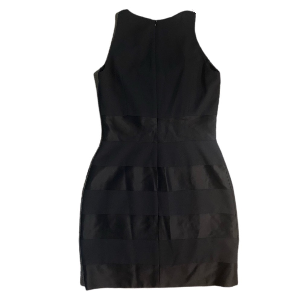 Black cocktail dress by Laundry LAST CHANCE - Picture 2 of 7